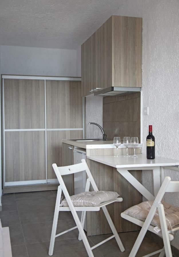 Blue Ocean Apartments Makrýgialos Zewnętrze zdjęcie